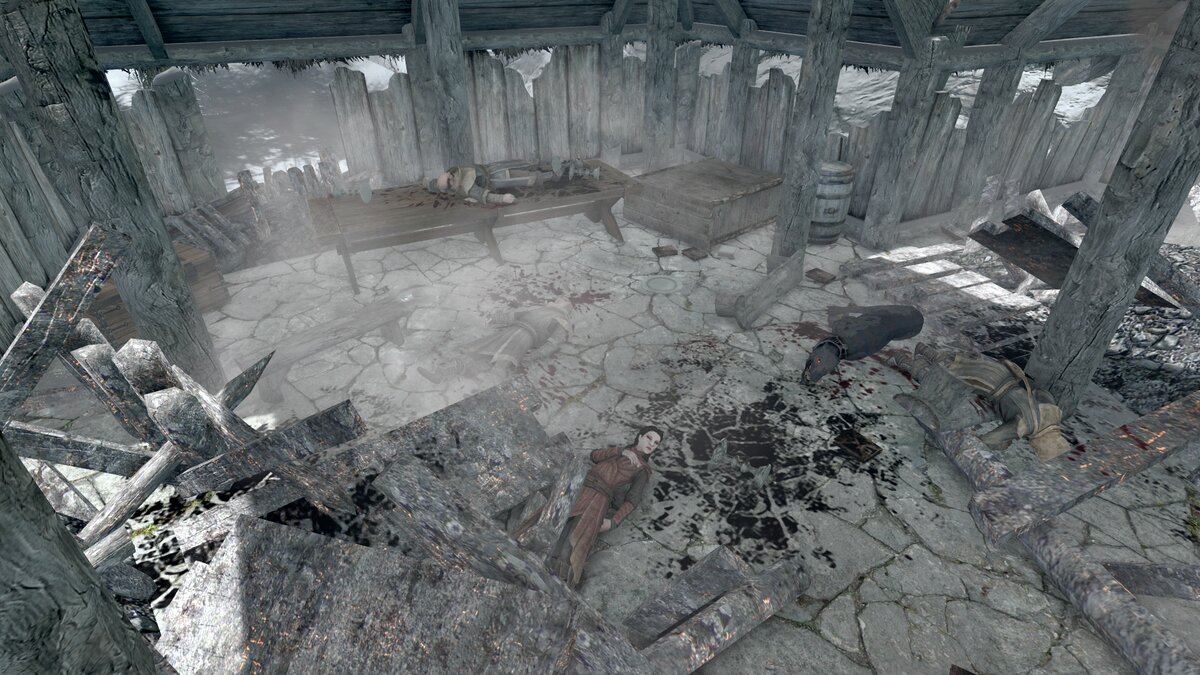 На скриншоте с первого посещения Зала Дозора видно, что под вон тем столом с лежащим на нём телом Дозорного не было никакой записки