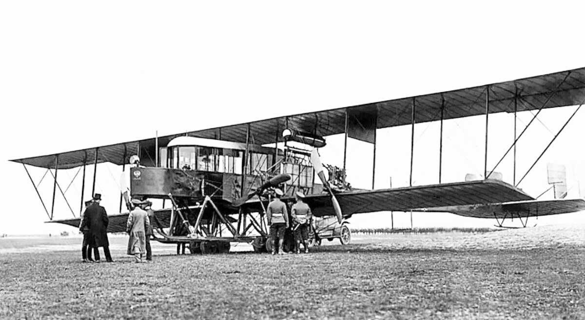 "Русский витязь" - первый в мире четырёхмоторный самолёт. Его создали в Российской Империи (Wikipedia.org)