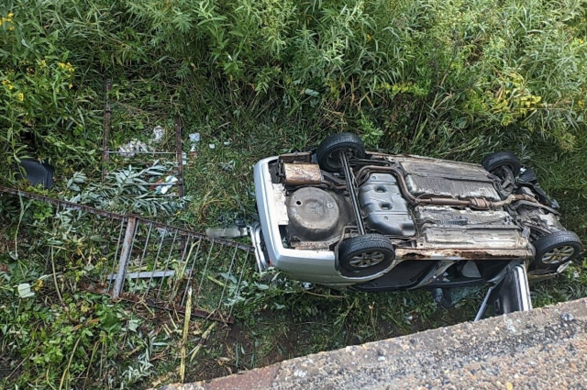    Пьяный водитель перевернулся в автомобиле на томской трассе