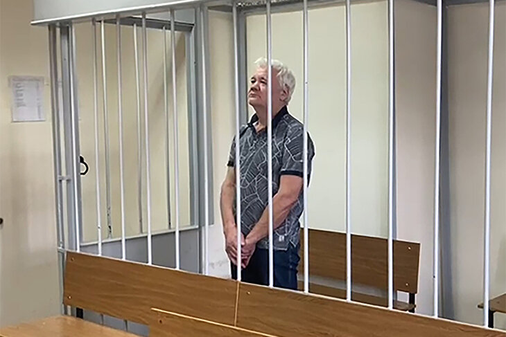 Роберт Шонов во время рассмотрения в Лефортовском суде ходатайства о продлении срока ареста.