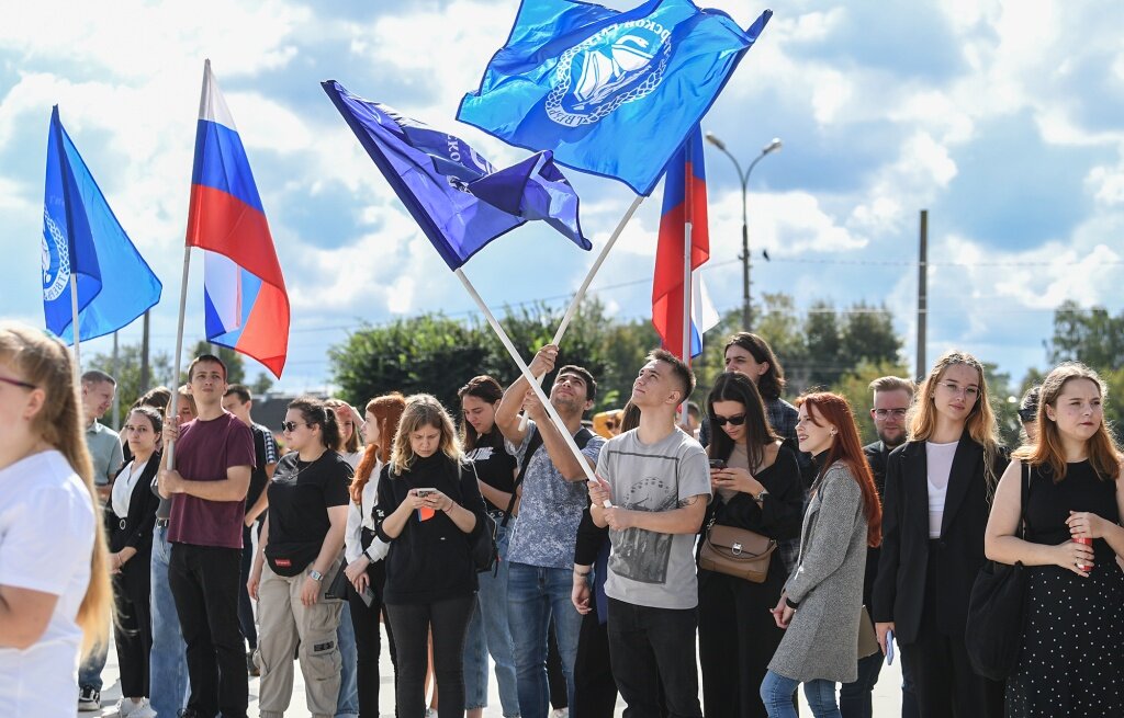 В Твери помнят о жертвах Беслана – здесь прошла акция «Молодежь против террора»