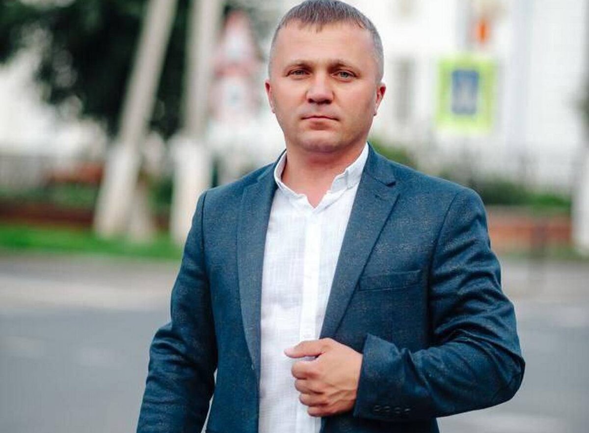    Самовыдвиженец Виталий Слащев стал мэром Суджи Курской области
