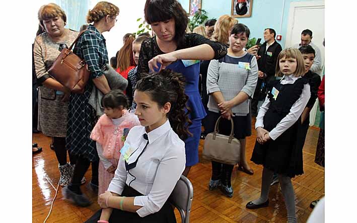 Ой, мама, шика дам! С такой-то прической...