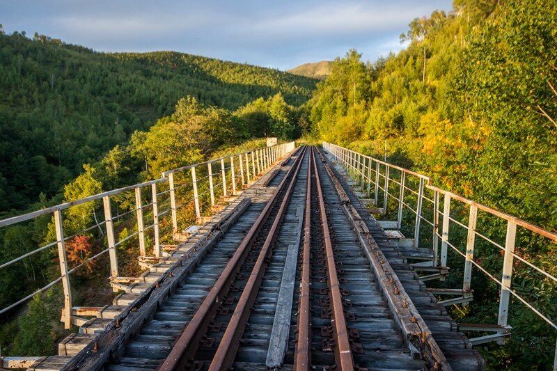 Чертов мост красноярский край фото высота