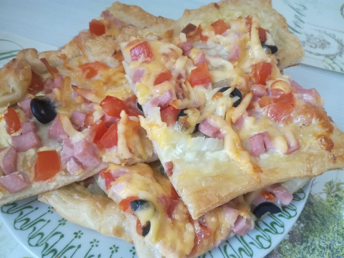 пицца с слоеного теста рецепт с пошаговым рецептом фото 86
