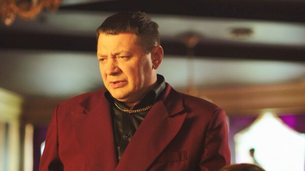 Владелец ресторана
