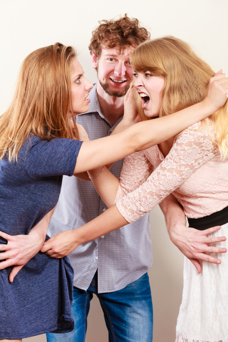 письмо разлучнице от жены. женатый мужчина. ненавижу любовниц. ненавижу любовниц. влюбленные глаза в глаза.