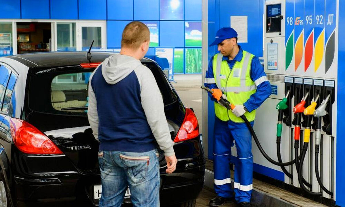 Заправка. Источник: Яндекс-картинки.