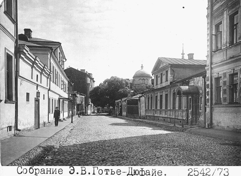 Филипповский переулок