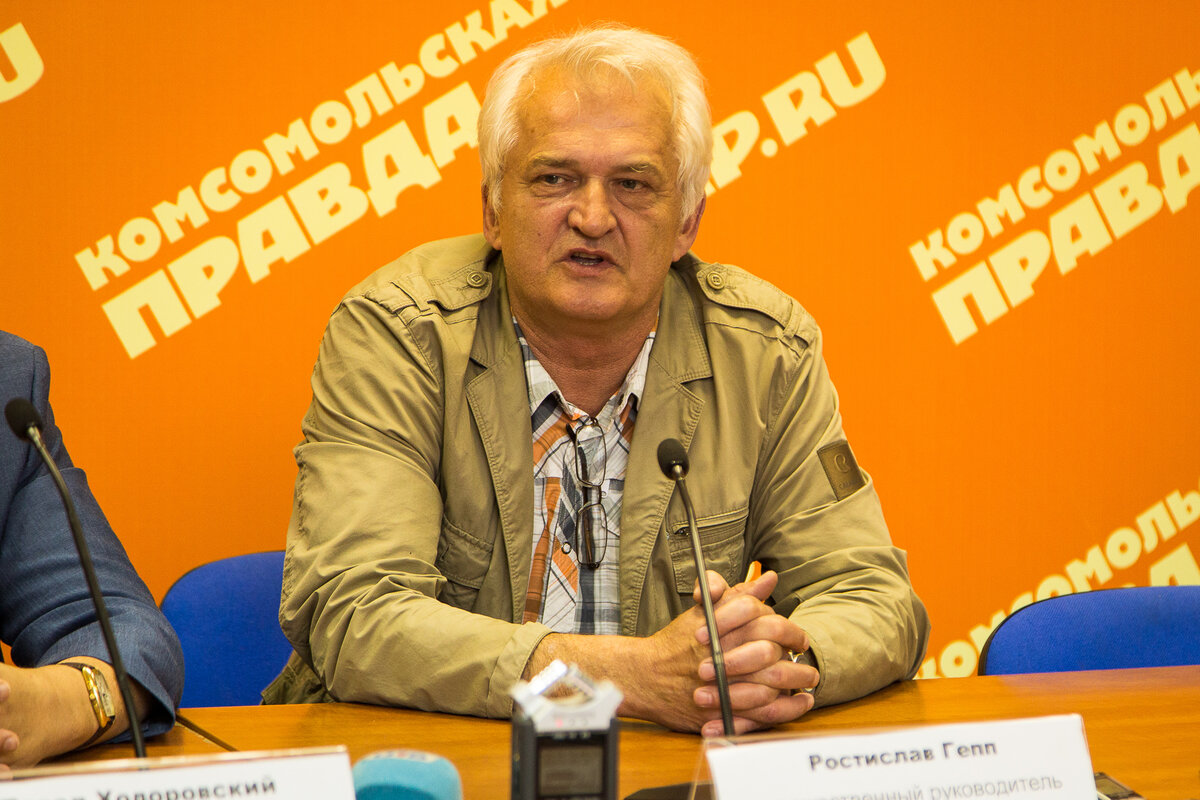 Ростислав Гепп. Нулевые