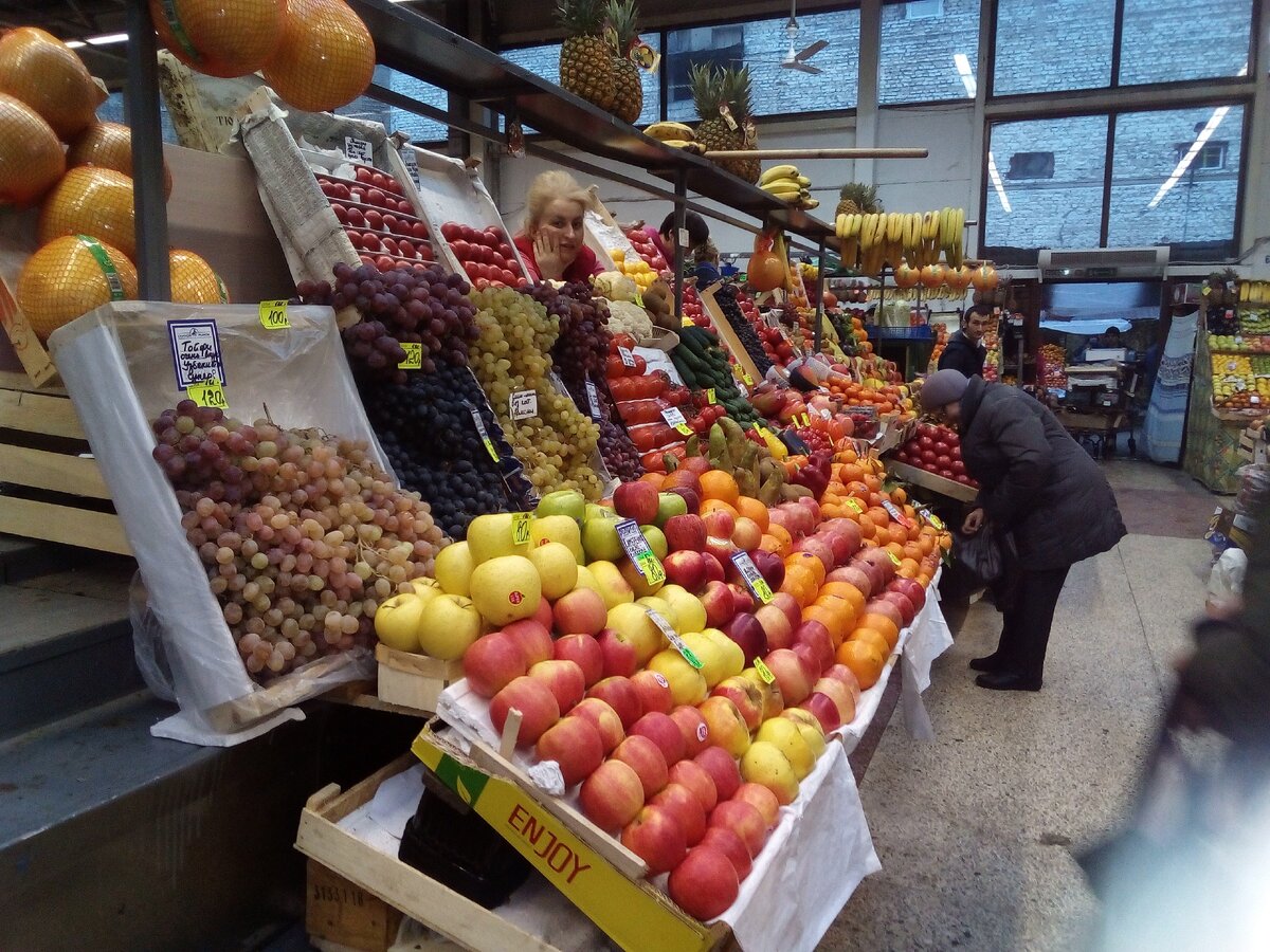 Рынок продуктовый дешево. Сенной рынок в Санкт-Петербурге. Сенной рынок, Санкт-Петербург, Московский проспект, 4. Овощной рынок на Сенной в Питере. Сенная площадь рынок.