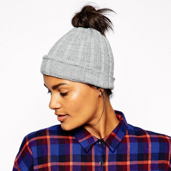 Скачивала давно с сайта ASOS.COM, листайте