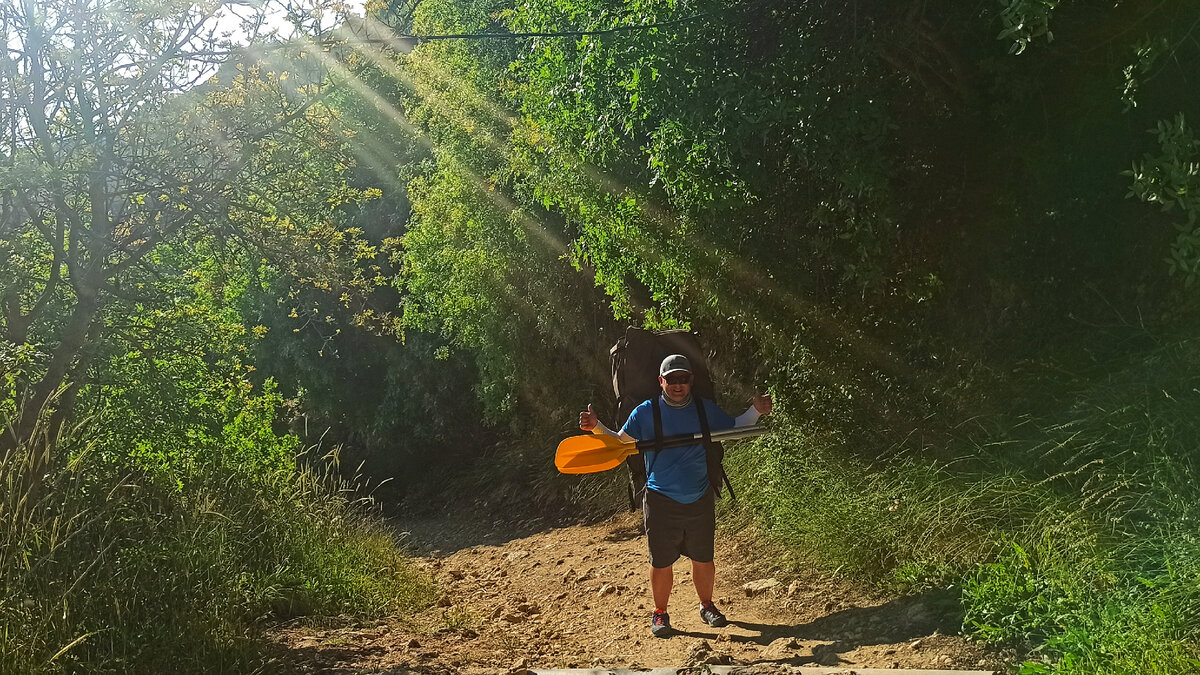 Спуск на Царский пляж через Митрополичьи сады ➡