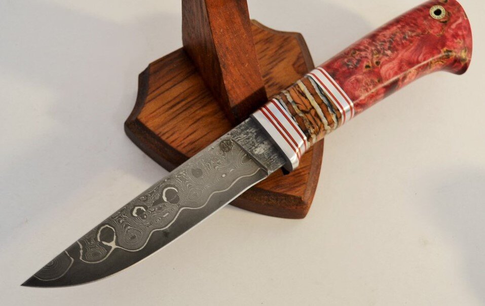 Нож Ласка, дамасская сталь, стабилизированное дерево, зуб мамонта, мельхиор