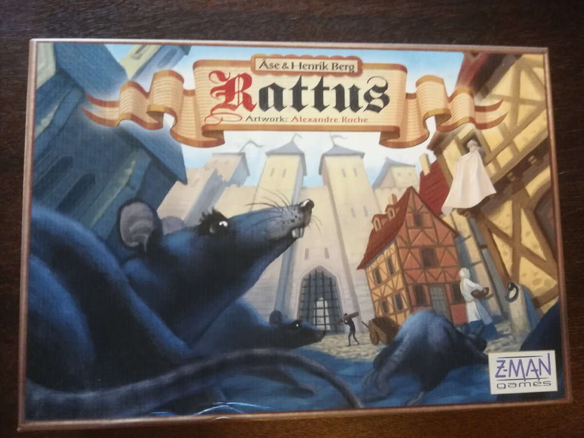 Коробочка зарубежной версии. Дополнение свободно входит в коробку от базы.