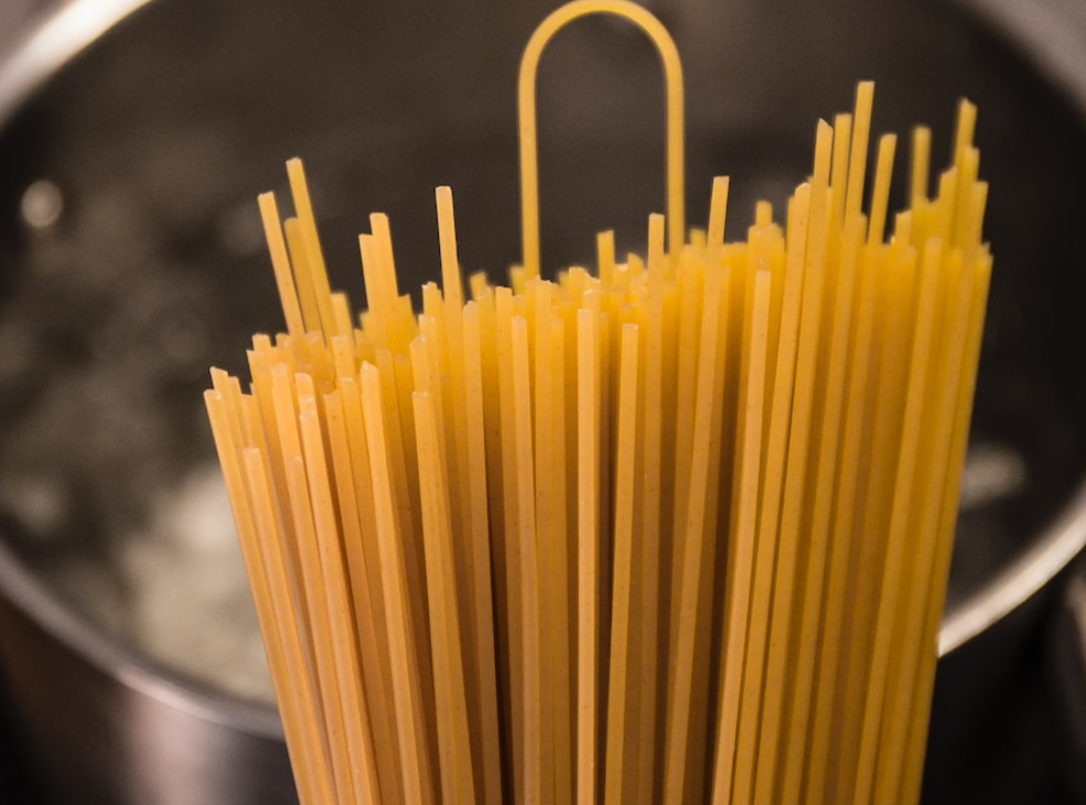 Не нравится мясо с макаронами? Ешь пустые, без мяса