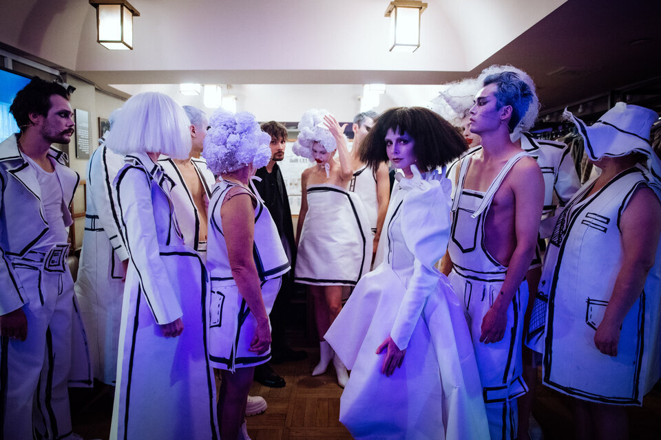    Елена Николаева