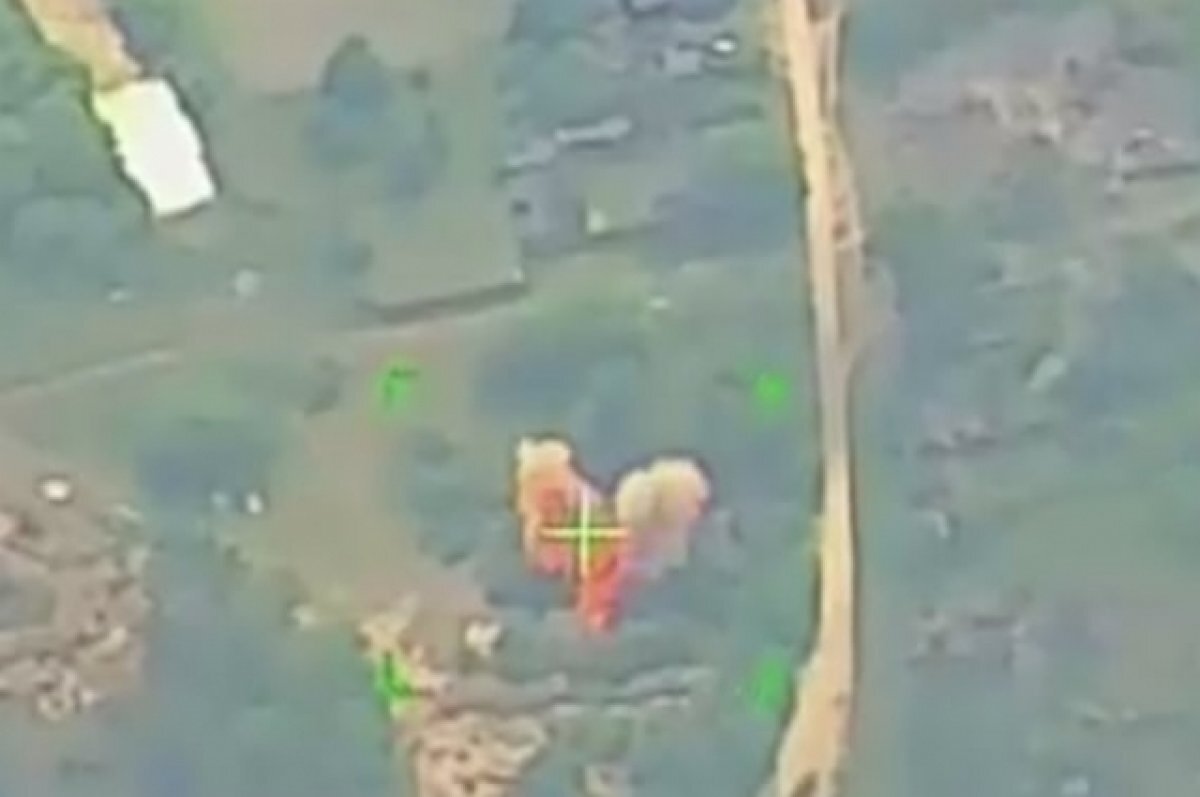    ВС РФ ударили корректируемыми бомбами по складу боеприпасов ВСУ в Авдеевке