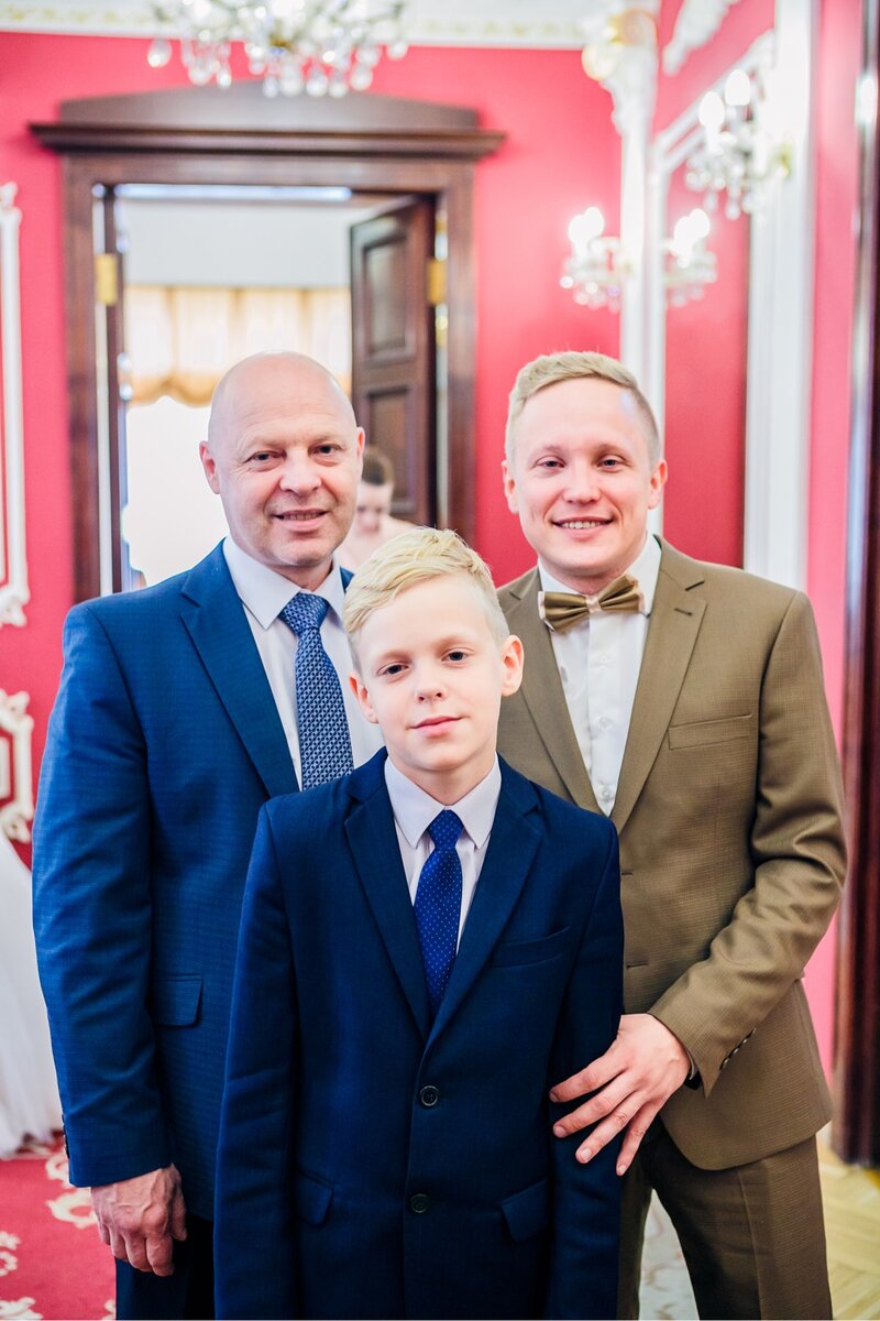 Трое из ларца