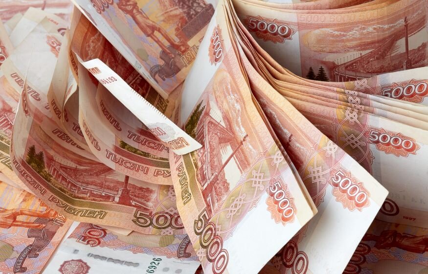    Bloomberg: Россия увеличит военные расходы в 2024 году на 70%