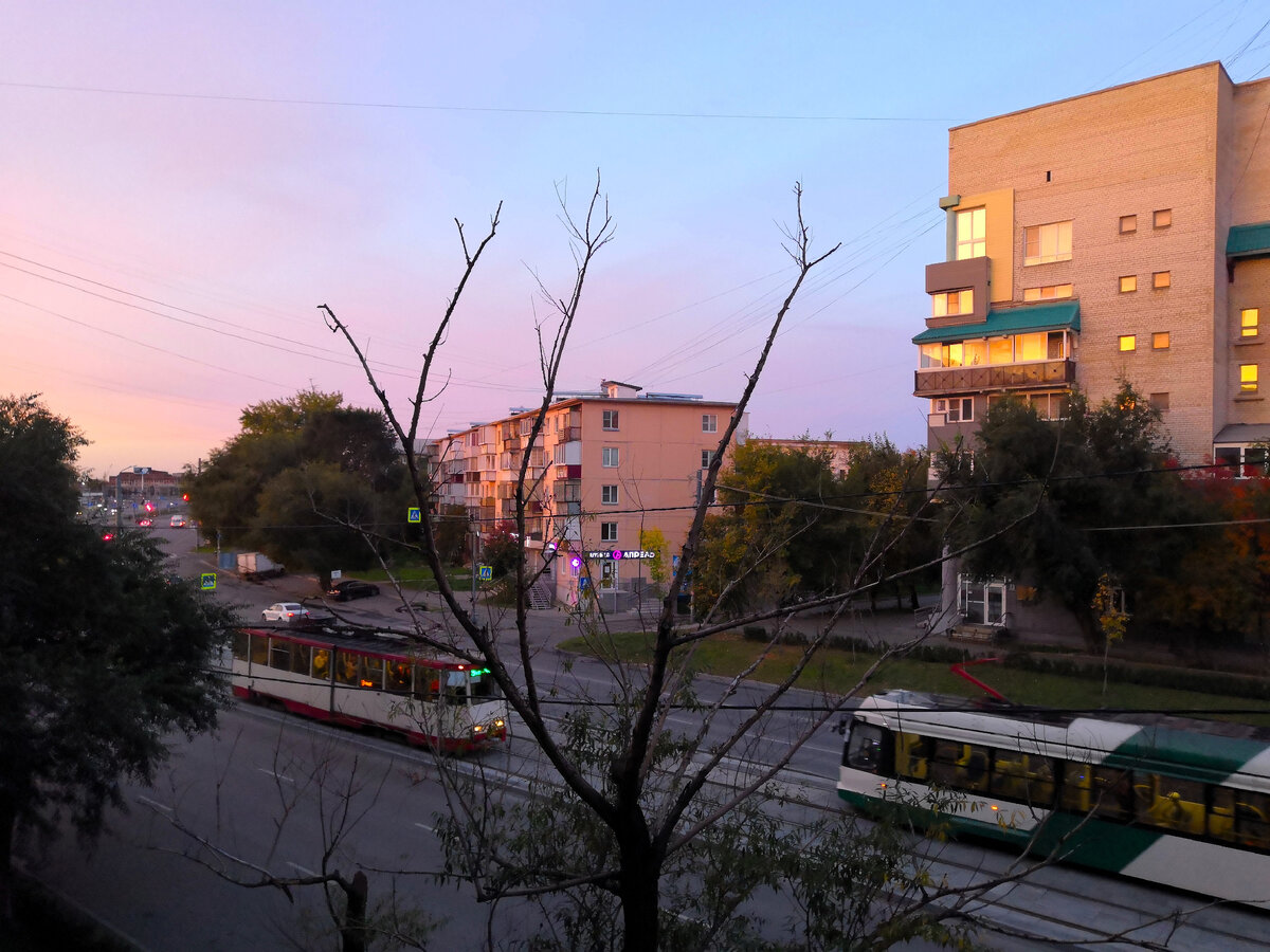 сегодня я встала рано и увидела этот прелестный утренний восход солнца.