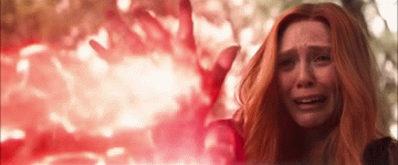 Алая Ведьма уничтожает камень разума и противостоит Таносу