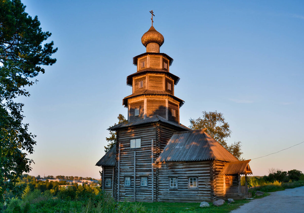 Церковь без единого гвоздя в городе Торжок