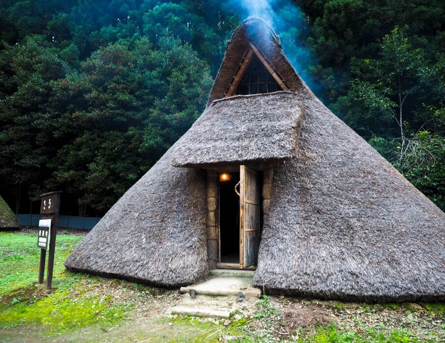 Японская полуземлянка