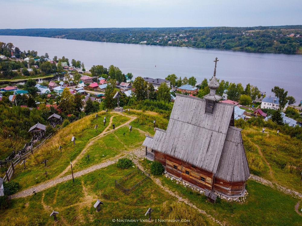 Плес где это. Гора Левитана в Плесе. Город плёс гора Левитана. Плес Иваново гора Левитана. Петропавловская гора Плес.