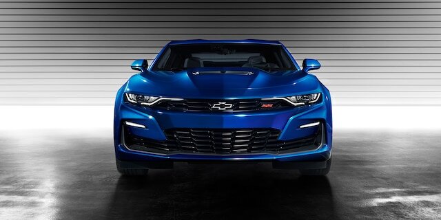 Chevrolet Camaro 2021 легендарные формы, адреналин и острые ощущения