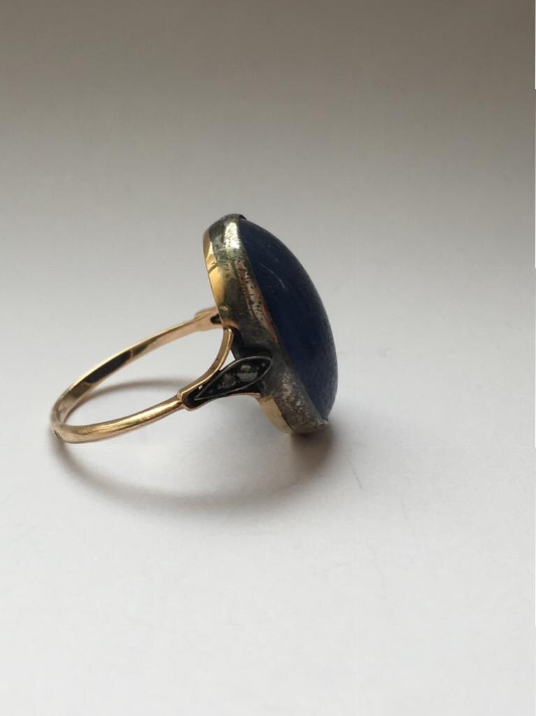 старинное кольцо с камнем таит в себе очень много загадок