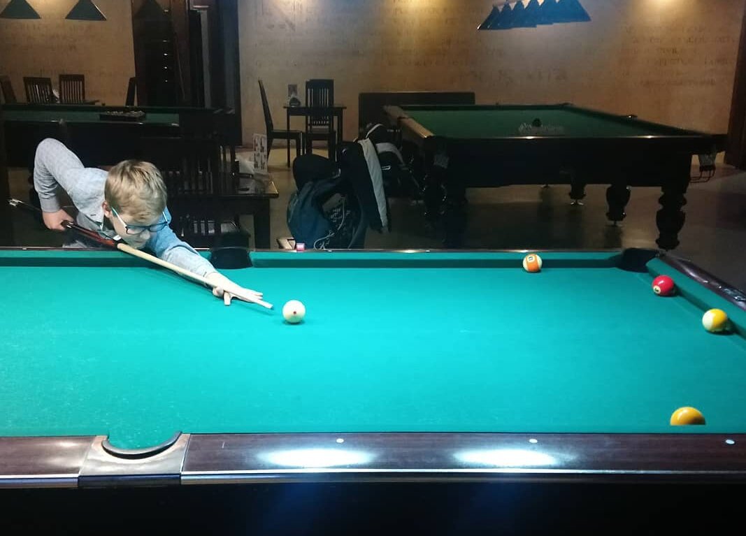 Тренировка по бильярду. Пулскул. 