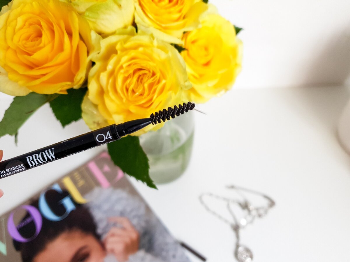 Щеточка для расчесывания и растушевки 