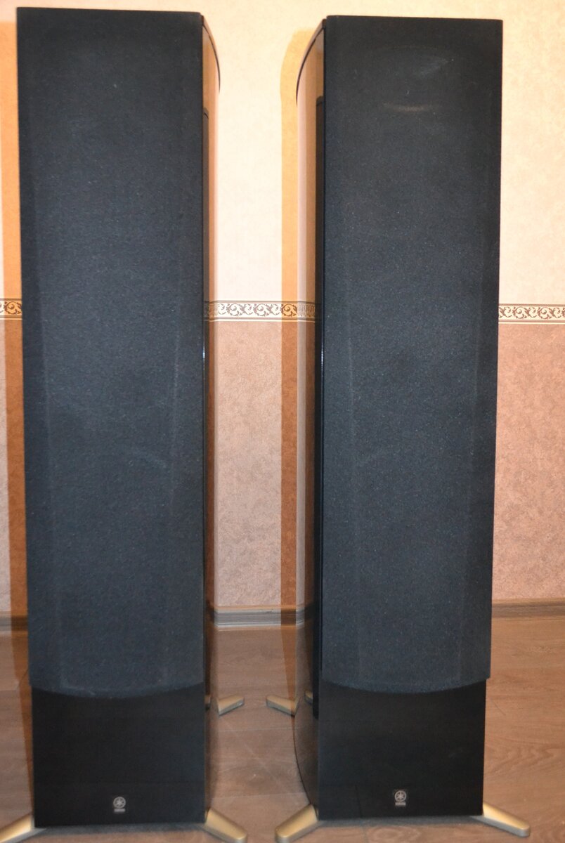 Yamaha NS-777 с грилями