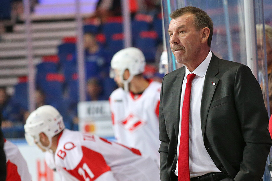 Олег Знарок