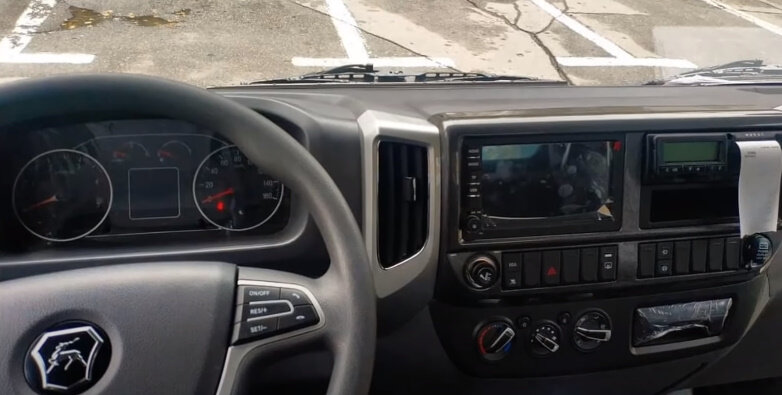 кабина новой машины