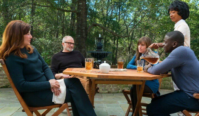 Кадр из фильма «Прочь», использовано в качестве иллюстрации. Источник: Яндекс Картинки