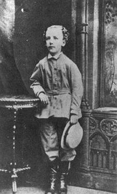 Коренной петербуржец Федя Тетерников