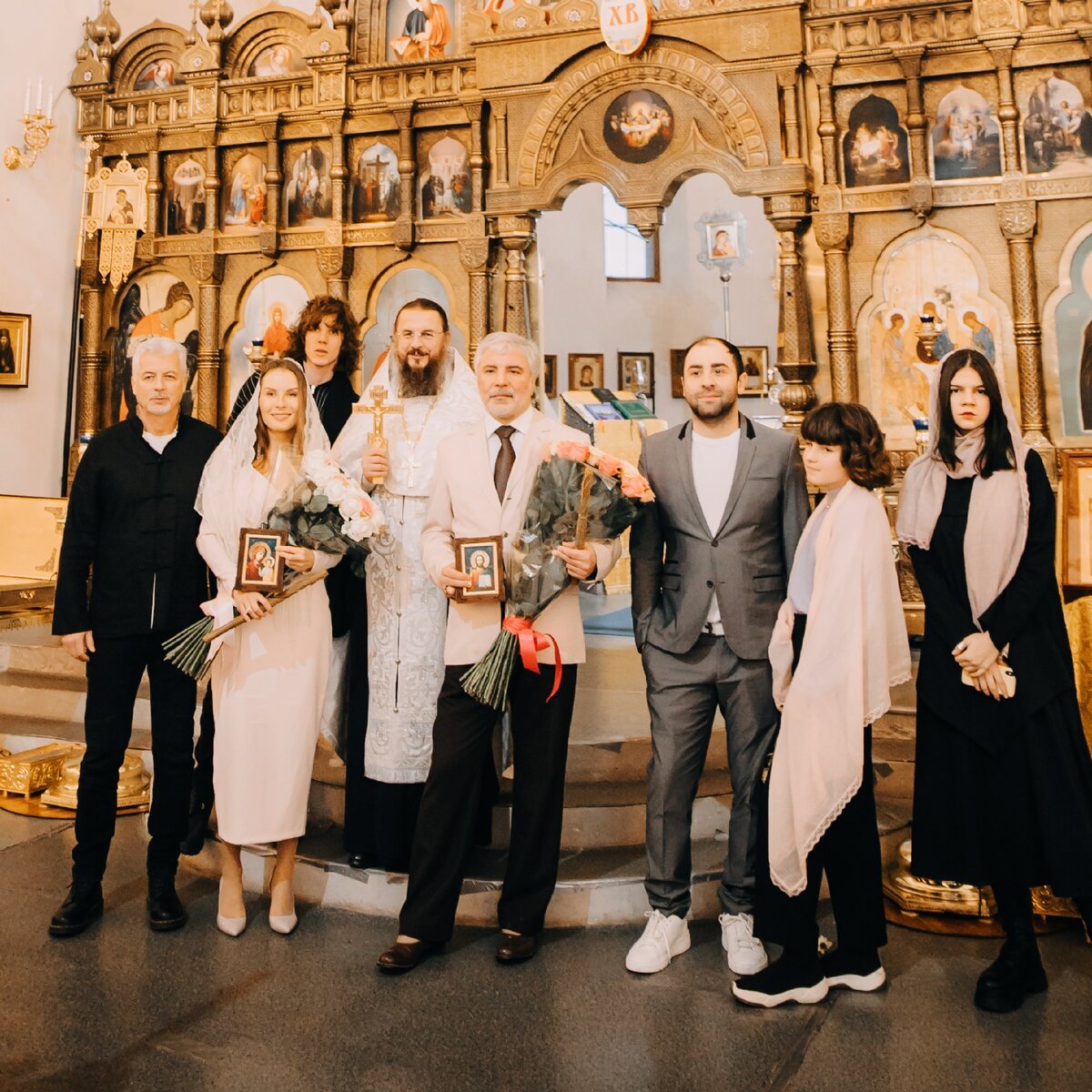 Сосо Павлиашвили венчание. Сосо Павлиашвили семья. Семья венчание. Свадьба Сосо Павлиашвили и Ирины.