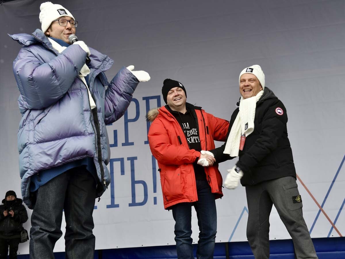 Андрей Малахов, Андрей Чибис и диджей Грув. фото - Лев Федосеев. 