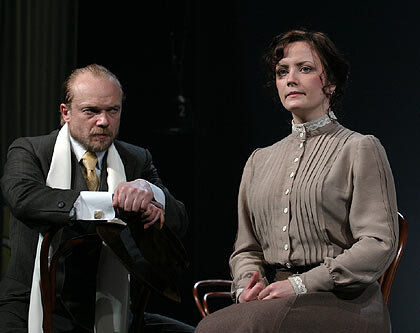 Варя вишневый сад. Варя вишневый сад образ. Варя раневская вишневый сад. Варя раневская вишневый сад. Лопахин вишневый сад.