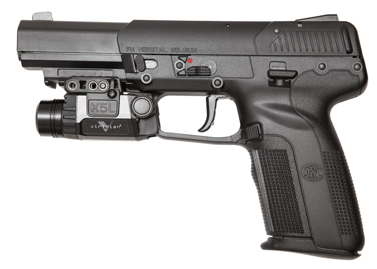 Three five seven. Пистолет FN Five-Seven. Пистолет ФН Файв Севен. FN 57. ФН 57 пистолет.