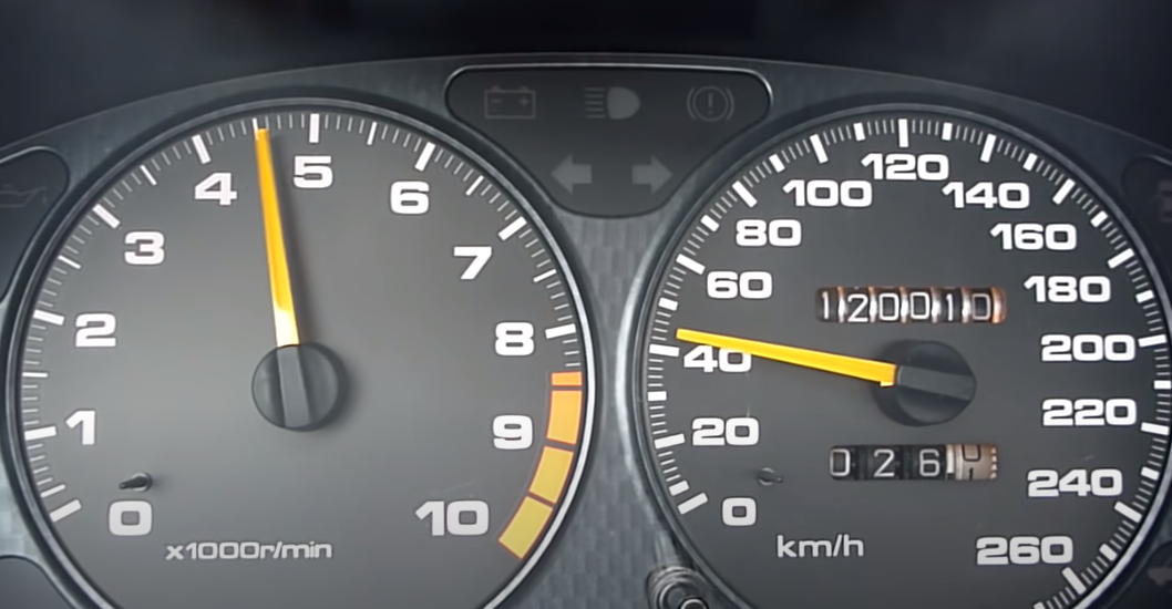 обороты "прокрутки" двигателя 4500об/мин