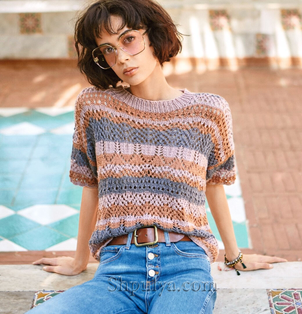 Разноцветный пуловер с миксом ажурных узоров