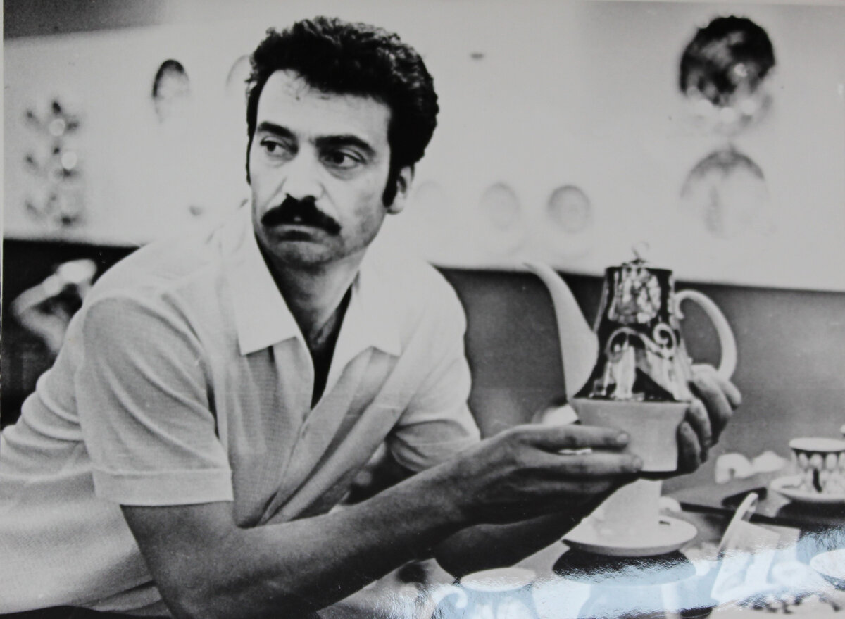 Отари Мухигули – скульптор, член Союза Художников СССР. Орехово-Зуевский городской историко-краеведческий музей / КП 1507/1. Госкатлог: 17266535. Источник: goskatalog.ru