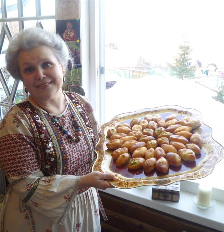 Моя свекровь Надежда Ивановна имеет множество плюсов. На все недоумения родственников она только вздохнула: -Ну не любит он этих поликлиник, что поделаешь. Есть у Надежды Ивановны свои странности.-2