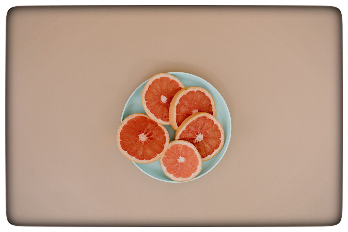 одними фруктами - сыты не будете