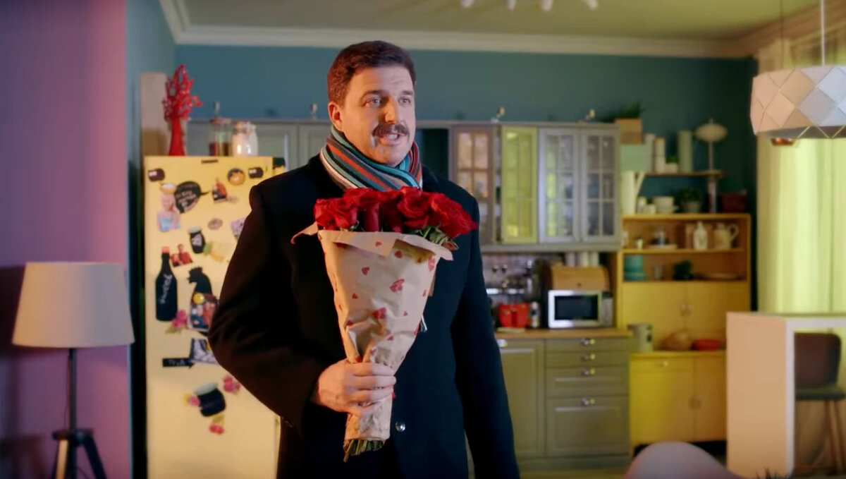 Кадр из кинофильма "Новый человек", 2018 г., режиссер Артем Насыбулин, сценарист Эмиль Никогосян, Александр Маркин (скриншот)