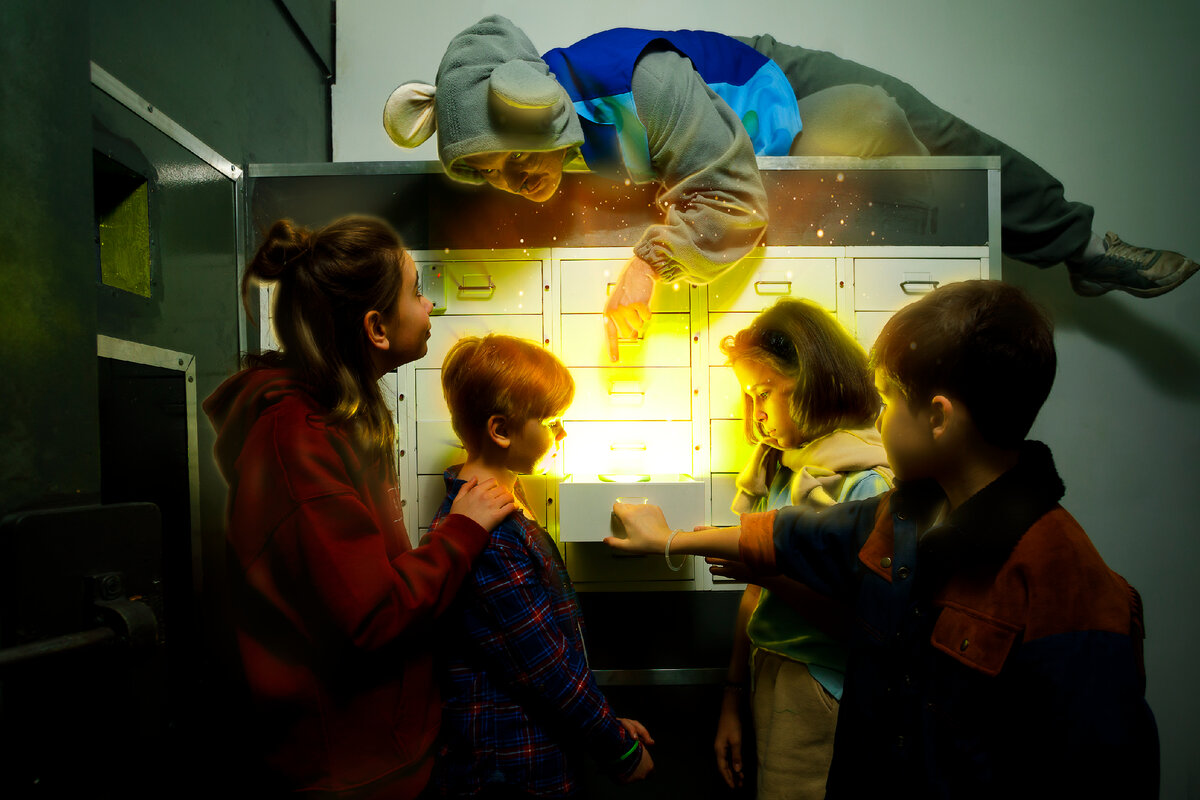 Интерактивный квест  «Воображариум» в сопровождении артиста-иллюзиониста от Взаперти. 