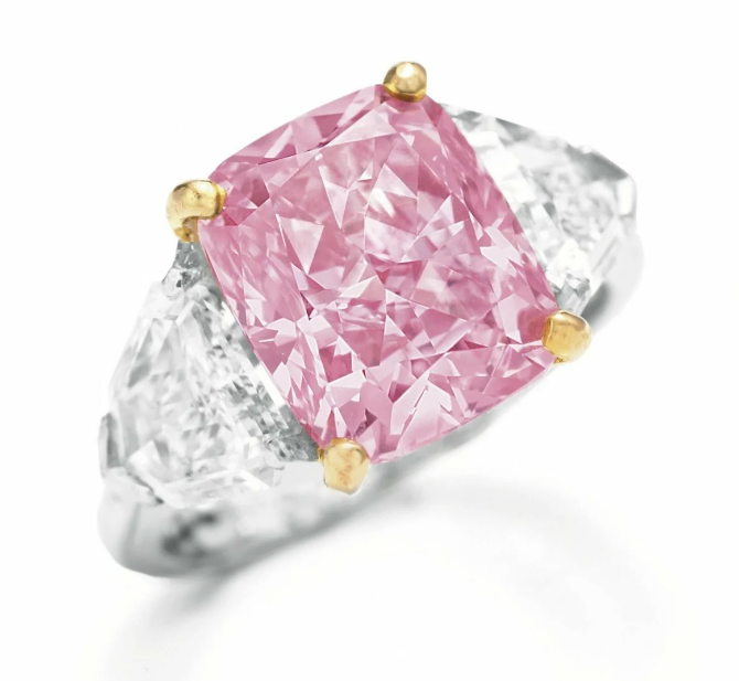 Vivid Pink Graff Diamond Ring